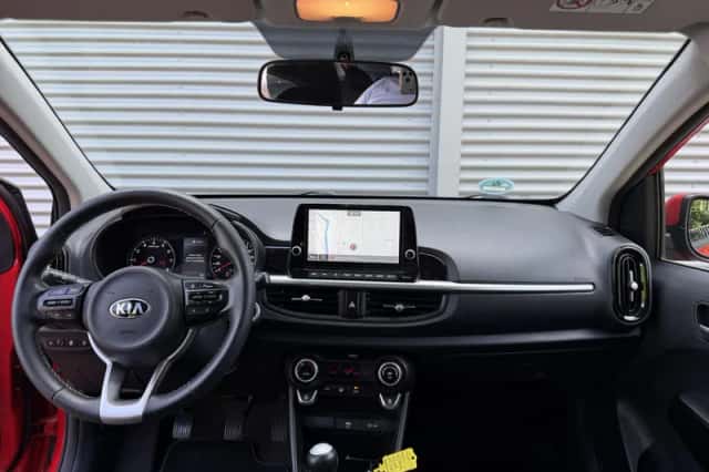 Kia Picanto (2022) thumbnail 12