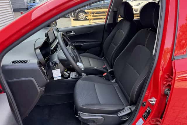 Kia Picanto (2022) thumbnail 9