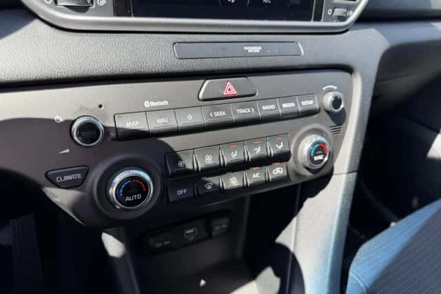 Kia Sportage (2021) thumbnail 24