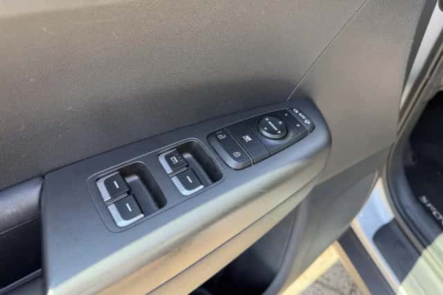 Kia Sportage (2021) thumbnail 28
