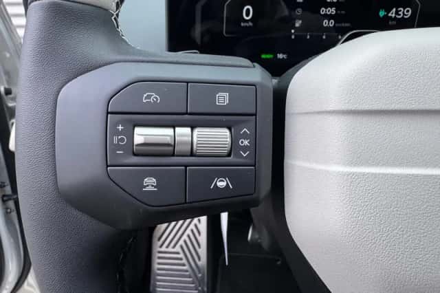 Kia EV4 (2025) thumbnail 16