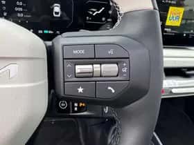 Kia EV4 (2025) thumbnail 17