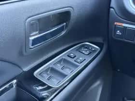 Mitsubishi Outlander (2020) thumbnail 20