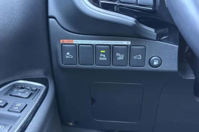 Mitsubishi Outlander (2020) thumbnail 21