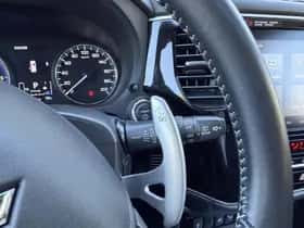 Mitsubishi Outlander (2020) thumbnail 22