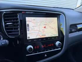 Mitsubishi Outlander (2020) thumbnail 24