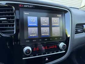 Mitsubishi Outlander (2020) thumbnail 25