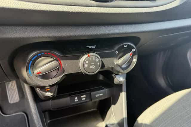 Kia Picanto (2018) thumbnail 19