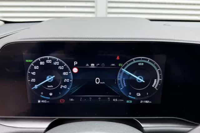 Kia Niro (2024) thumbnail 15