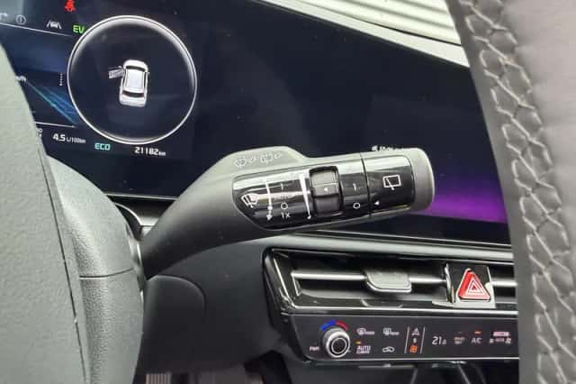 Kia Niro (2024) thumbnail 17