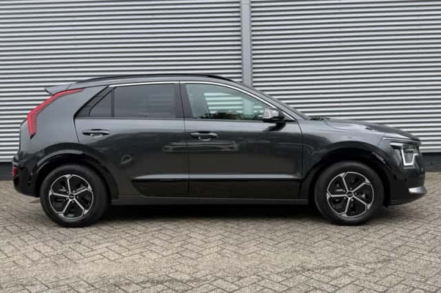 Kia Niro (2024) thumbnail 6