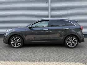 Kia Niro (2019) thumbnail 2