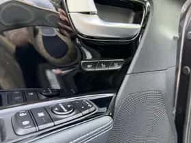 Kia Niro (2019) thumbnail 28