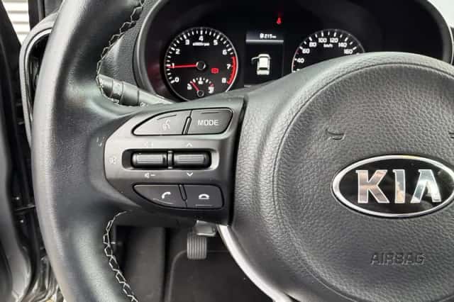 Kia Picanto (2021) thumbnail 15
