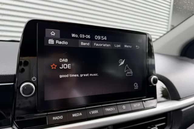 Kia Picanto (2021) thumbnail 17