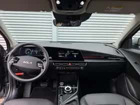 Kia Niro (2025) thumbnail 13