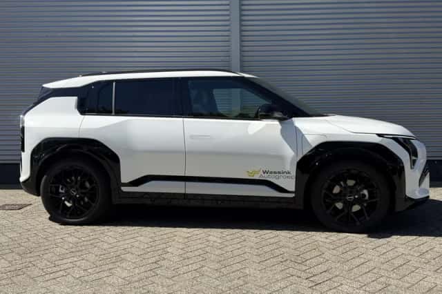 Kia EV3 (2026) thumbnail 6