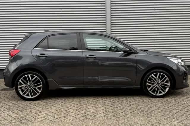 Kia Rio (2020) thumbnail 6