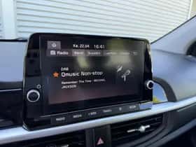 Kia Picanto (2022) thumbnail 17