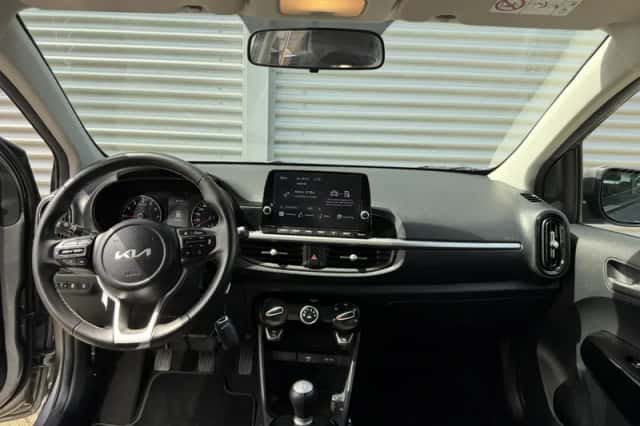Kia Picanto (2023) thumbnail 12