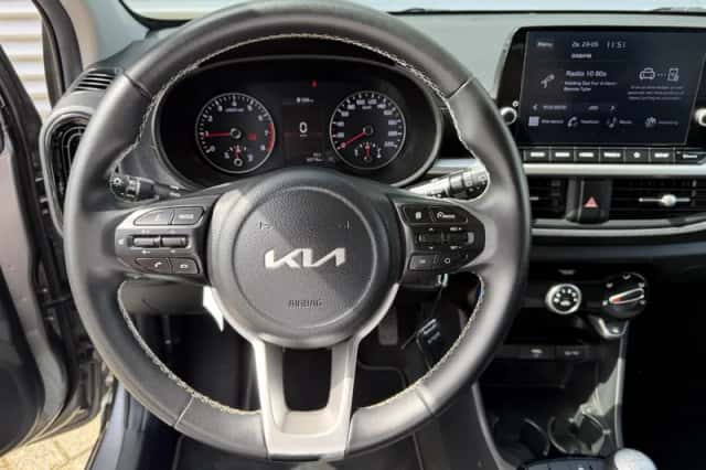 Kia Picanto (2023) thumbnail 13