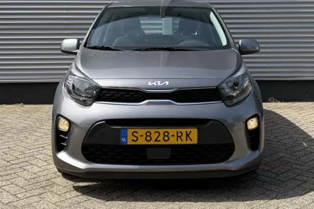 Kia Picanto (2023) thumbnail 8