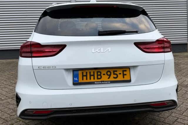 Kia Ceed Sportswagon (2025) thumbnail 6