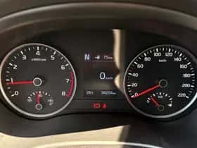 Kia Stonic (2020) thumbnail 19
