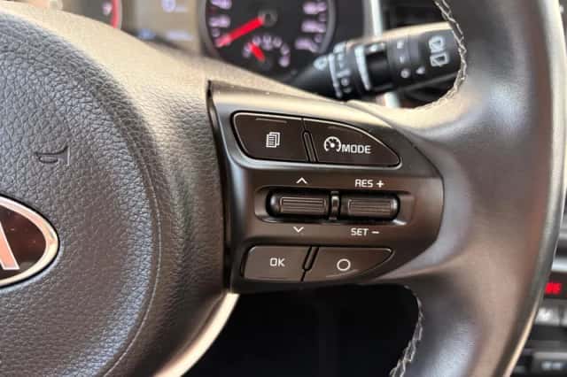 Kia Stonic (2020) thumbnail 21