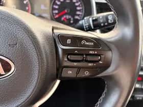 Kia Stonic (2020) thumbnail 21
