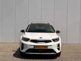 Kia Stonic (2020) thumbnail 4