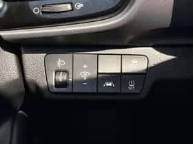 Kia Stonic (2020) thumbnail 34