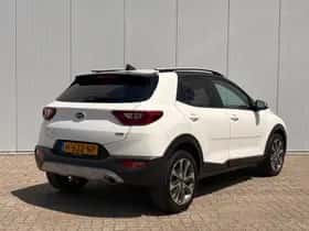 Kia Stonic (2020) thumbnail 7