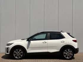 Kia Stonic (2020) thumbnail 10