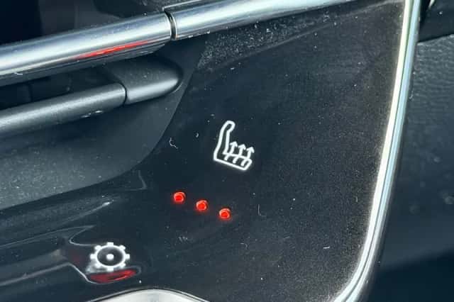 Peugeot 2008 (2021) thumbnail 39