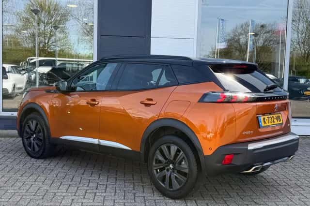 Peugeot 2008 (2021) thumbnail 7