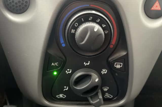 Peugeot 108 (2020) thumbnail 21