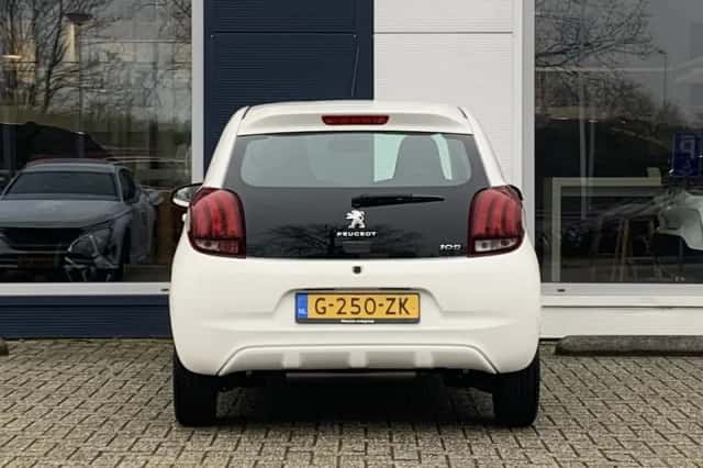 Peugeot 108 (2020) thumbnail 6