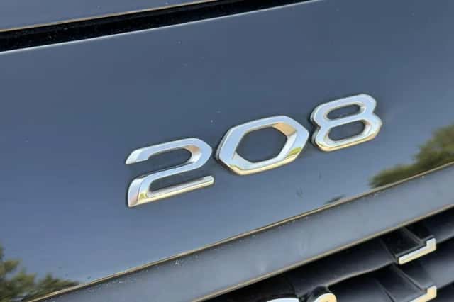 Peugeot 208 (2021) thumbnail 6