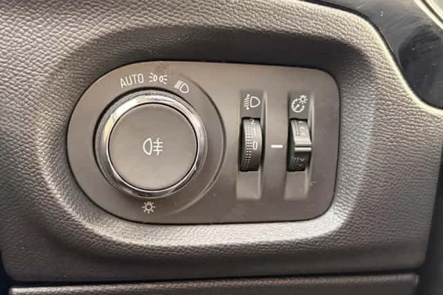 Opel Corsa (2024) thumbnail 14