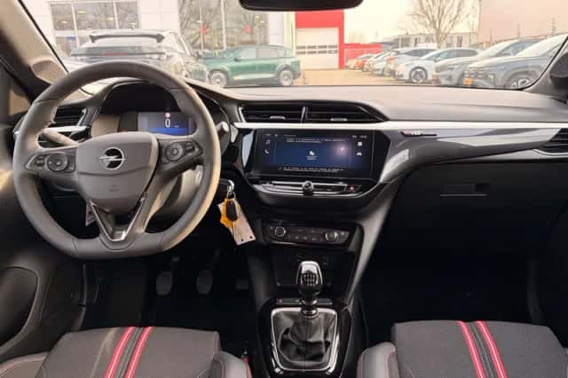 Opel Corsa (2024) thumbnail 9
