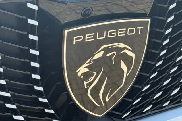 Peugeot E-5008 (2026) thumbnail 17
