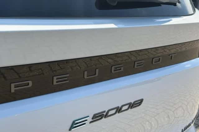 Peugeot E-5008 (2026) thumbnail 25