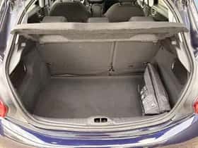 Peugeot 208 (2017) thumbnail 27