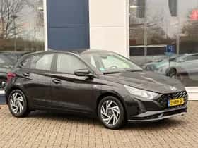 Hyundai i20 (2024) thumbnail 3