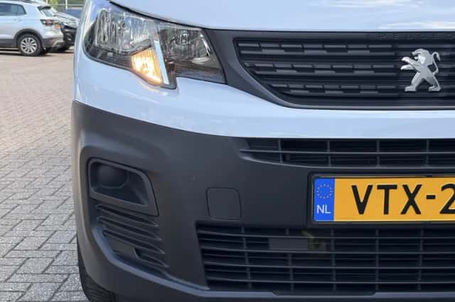 Peugeot Partner (2023) thumbnail 11