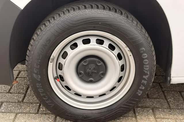 Peugeot Partner (2023) thumbnail 15