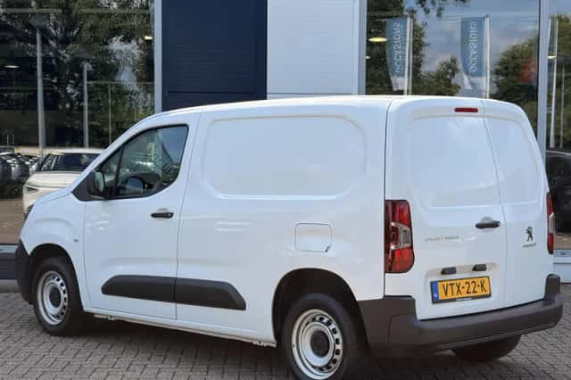 Peugeot Partner (2023) thumbnail 5