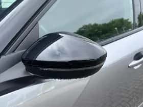 Peugeot 2008 (2024) thumbnail 13