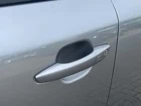 Peugeot 2008 (2024) thumbnail 14